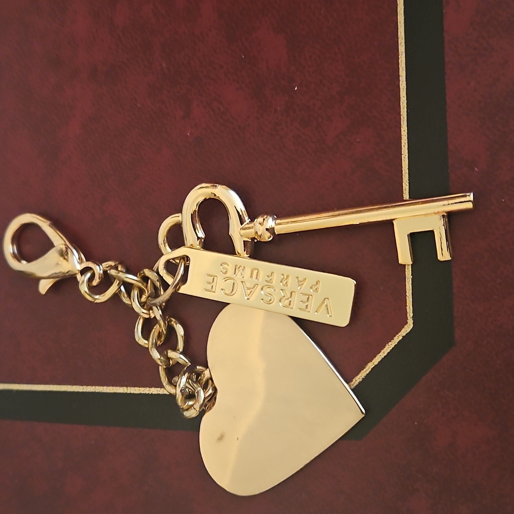 Versace Parfums Keychain. - Picture 2 of 4